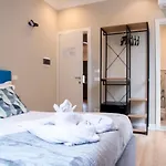 Ad Tritone Guest house