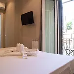 Ad Tritone Guest house 4*