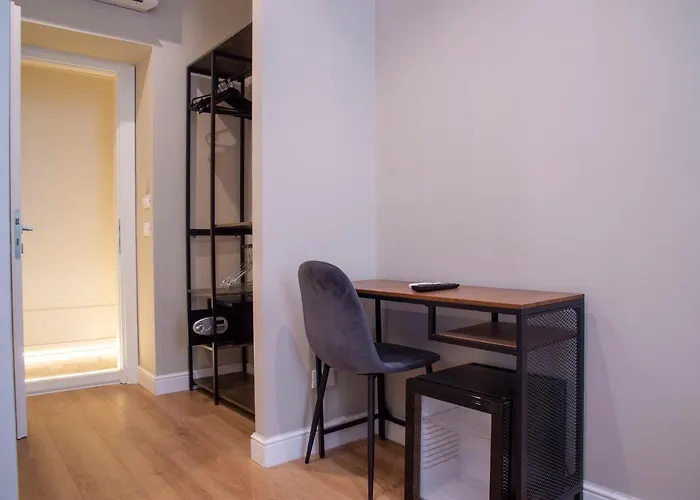 Affittacamere Ad Tritone 4*