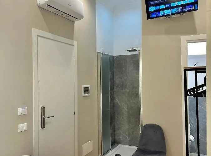 Ad Tritone Gasthuis 4*