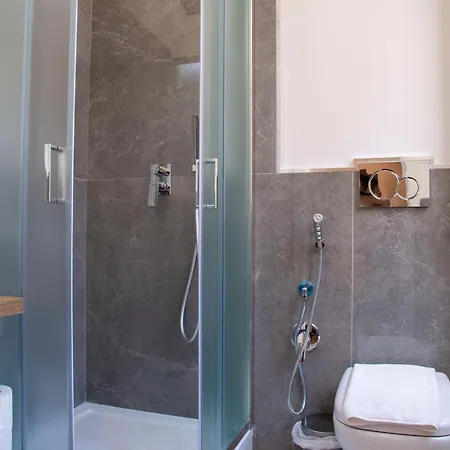 Affittacamere Ad Tritone 4*