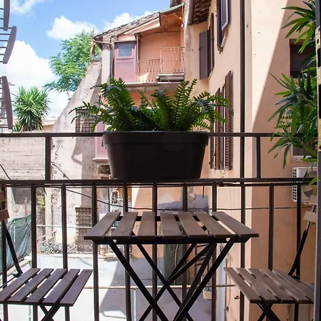 Ad Tritone Affittacamere