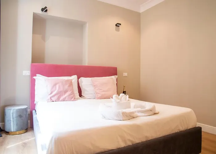 Ad Tritone 4* Roma